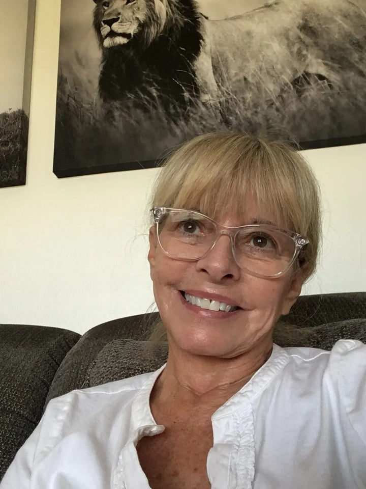 Review by Brigitte